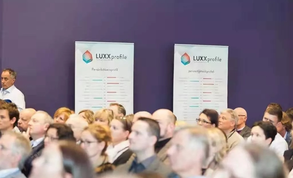 LUXX 测评的多元打开方式,不止教练,还有这些领域(原文插图)