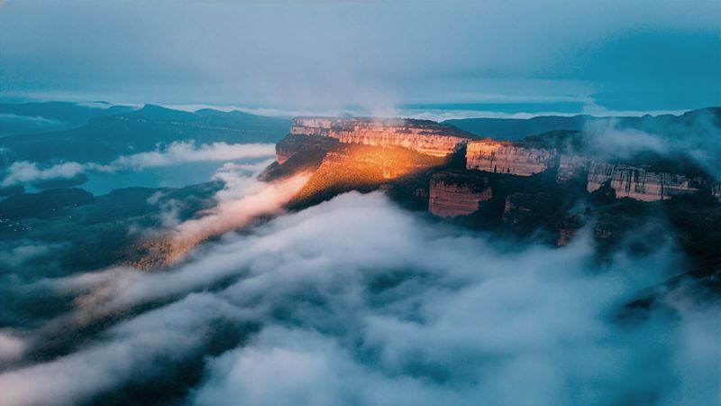 远山场景照片
